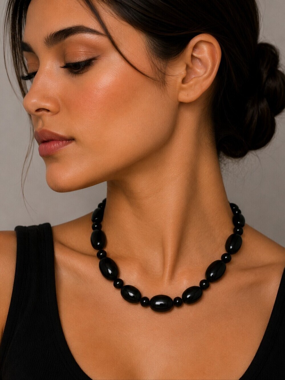 VTG Onyx Bead Knotted Collar Necklace